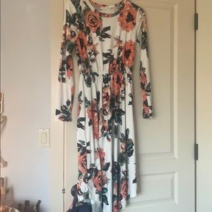 Modest Long Sleeve Floral Dress!💓🌸